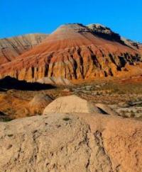 Aktau mountains. The Altyn-Emel national park.
