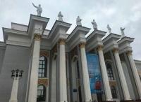 Дворец культуры горняков в Караганде.