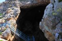 Ak-Mosque cave.