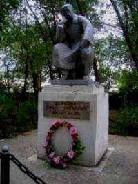 Памятник Шевченко в поселке Карабутак, Актюбинской области, установленный в 1968 году.