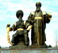 Алп Арслану памятник.