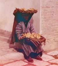 The seller of flat cakes.